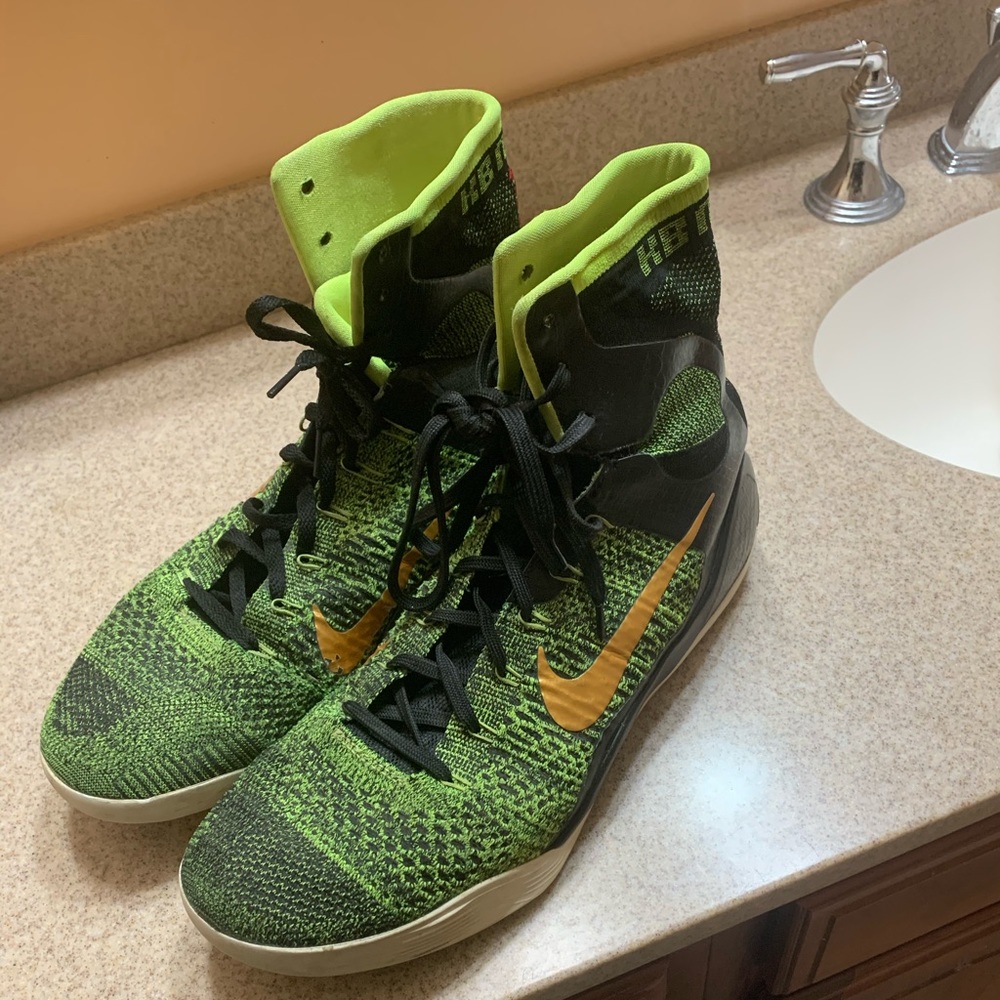 Kobe elite 9s size 13
